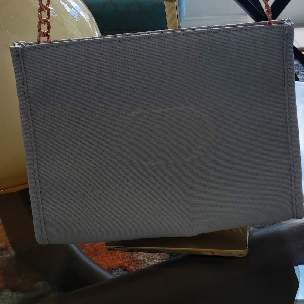 Dior Gray Messenger Bag with Minimalist Design